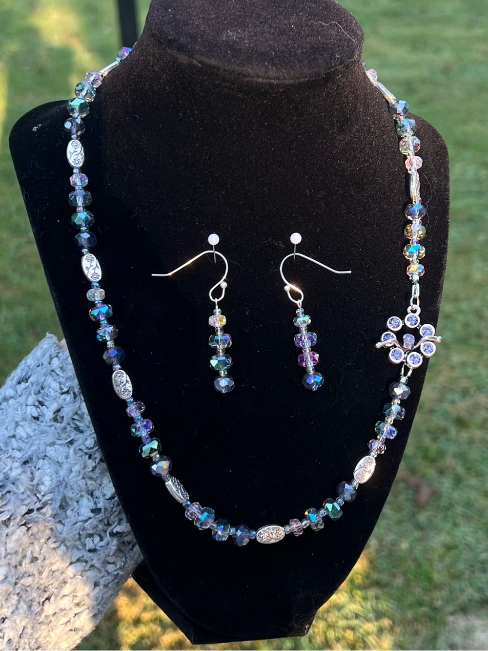 Iridescent Glass Beaded Necklace & Earring Set with Etched Floral Beads